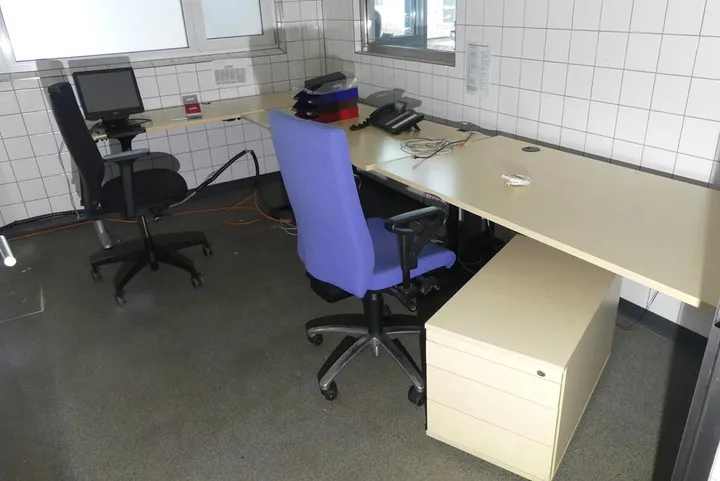 Rauminhalt Möbel (Tische und Stühle) Ohne Technik